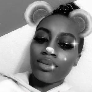 Meet your Posher, Lynn-tai